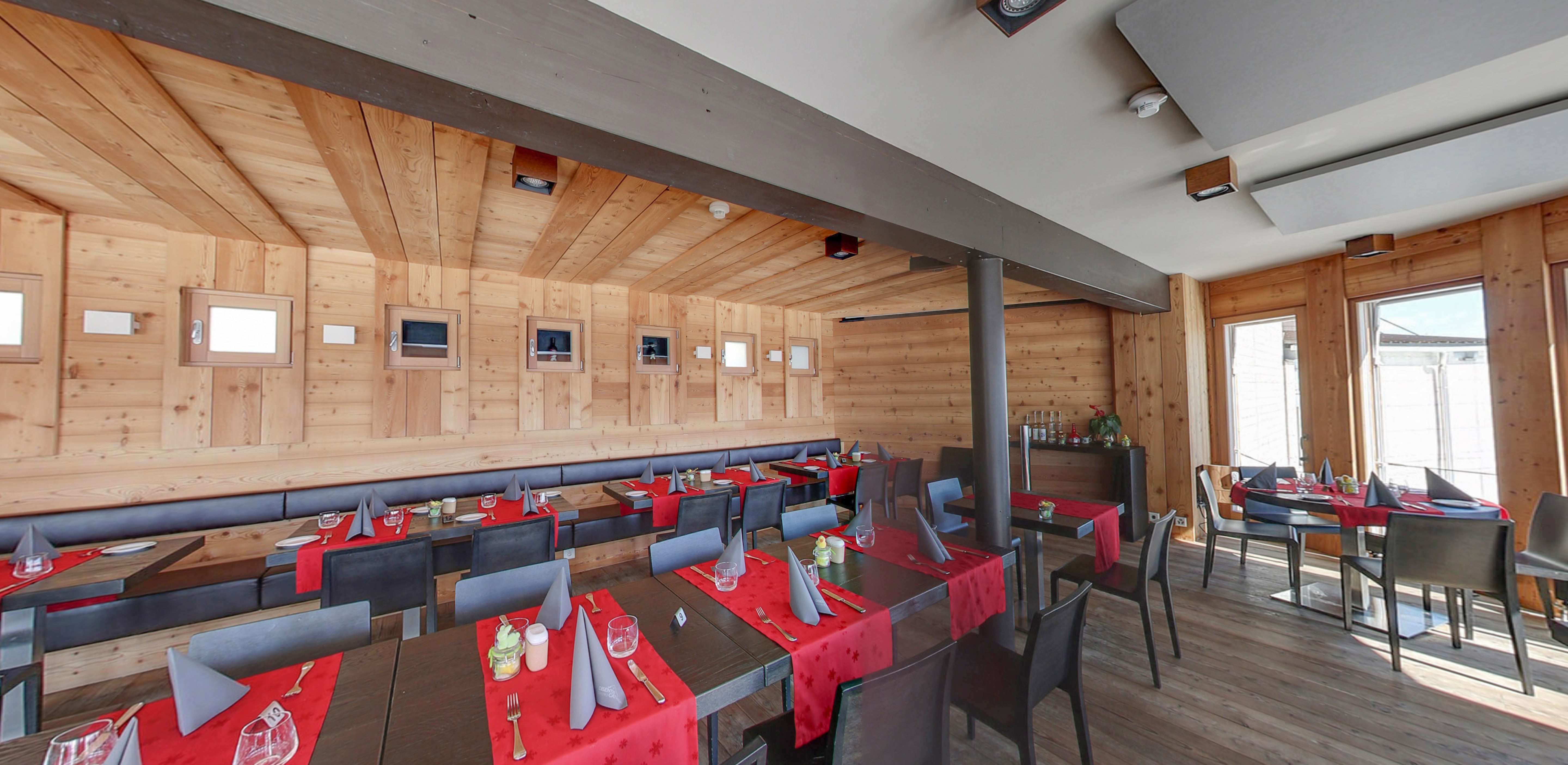 mys-Panoramarestaurant Caischavedra-Panoramarestaurant Caischavedra - StivaPius_Caischavedra.jpg