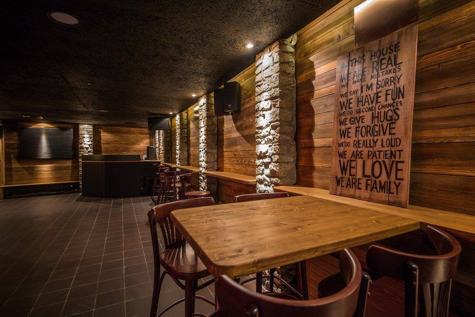 mys-Pinte Pub & Club-Pinte Pub & Club