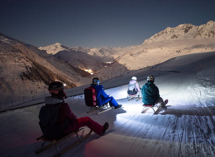 mys-Night sledding Nätschen -Nachtschlitteln Nätschen