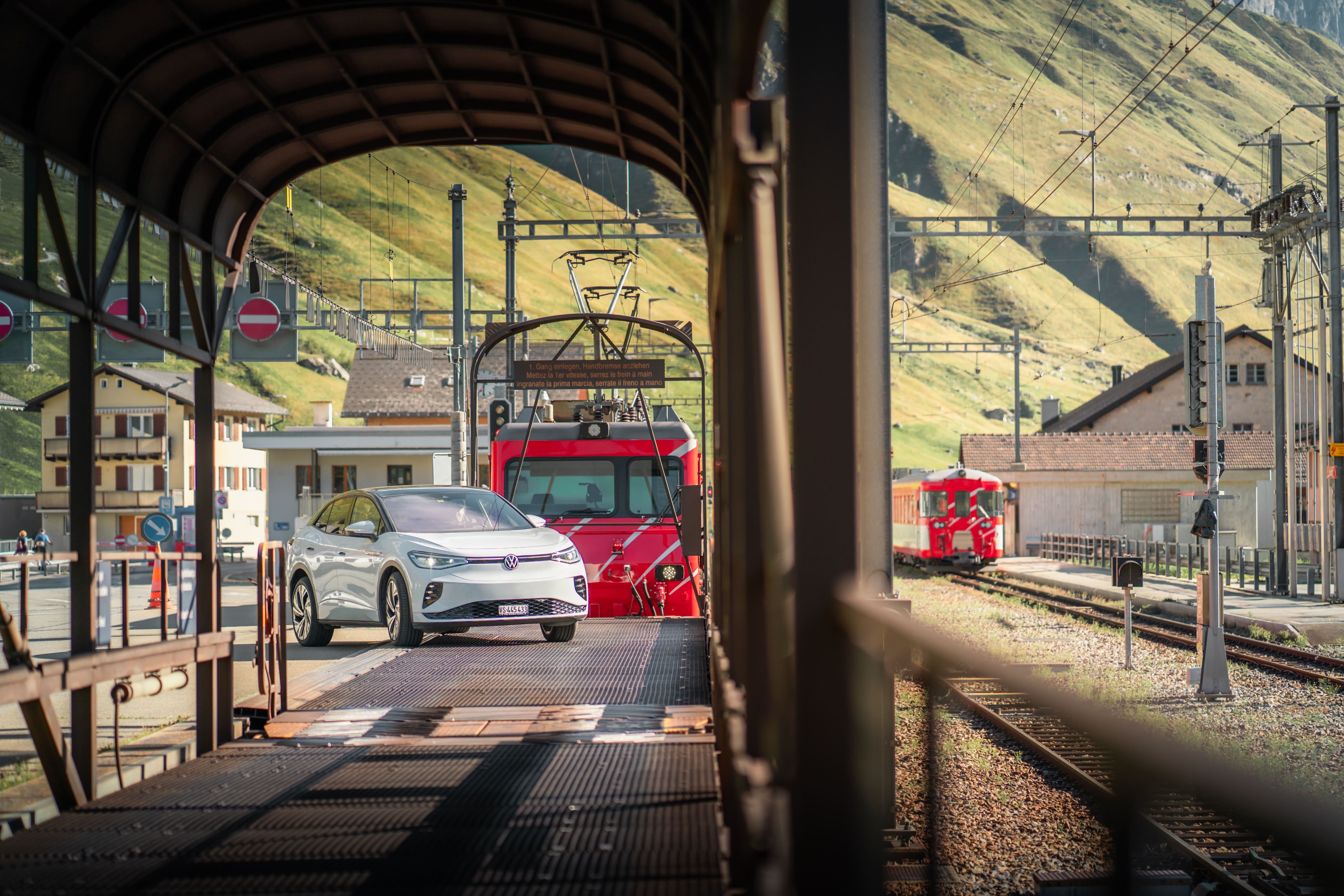 mys-Chargement de voiture Furka-Autoverlad Furka