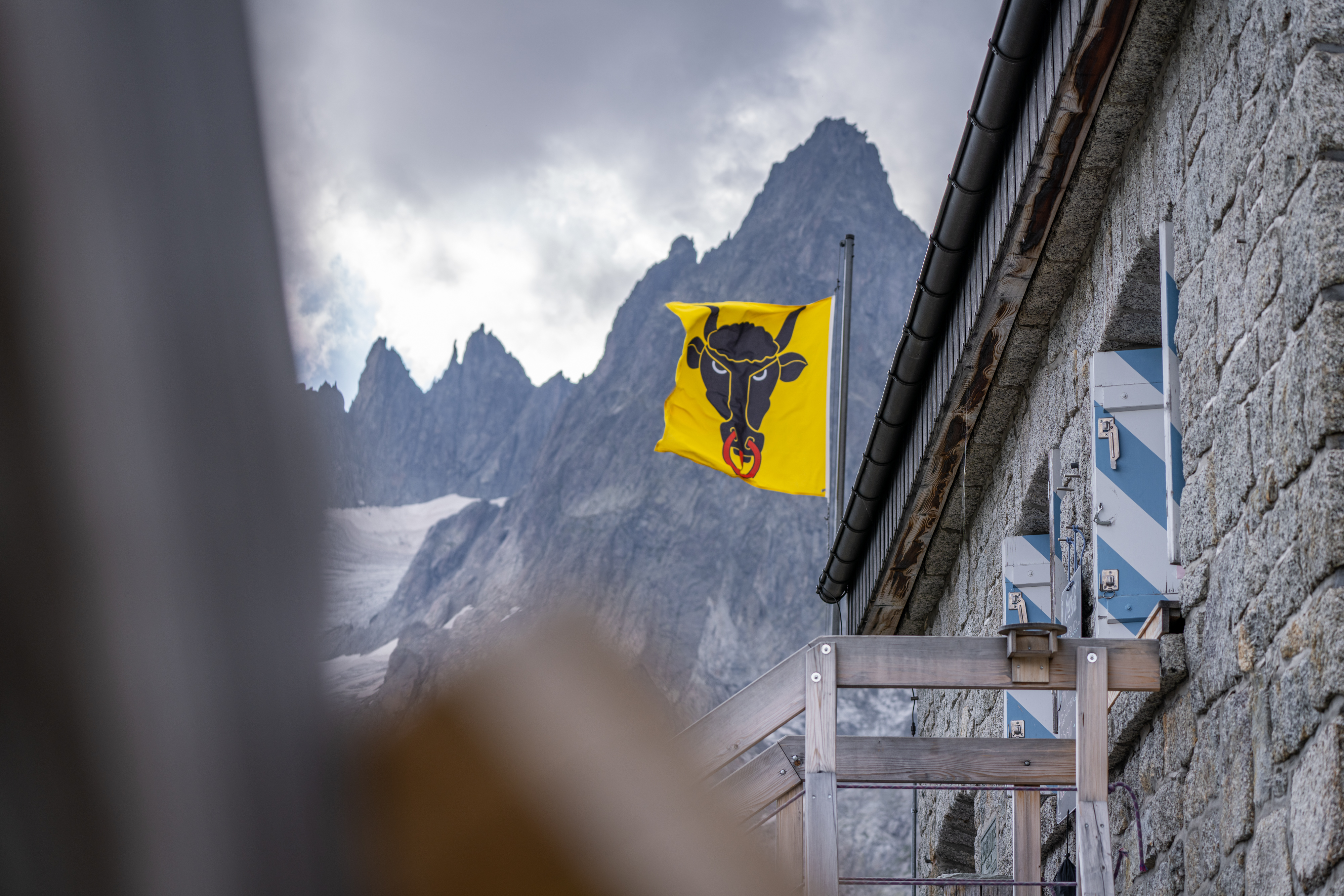 mys-Sustli hut CAS -Sustli hut CAS