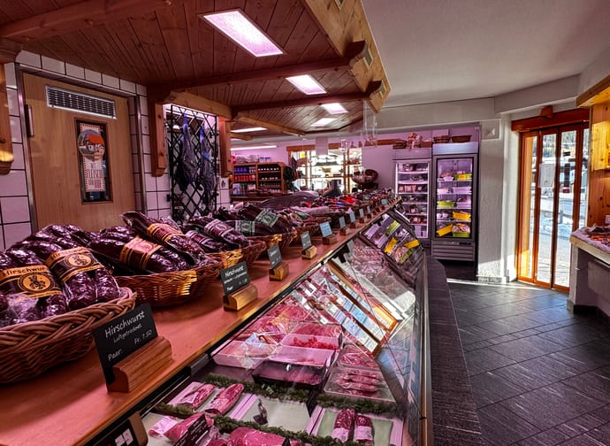 Verkaufsladen Metzgerei Curschellas