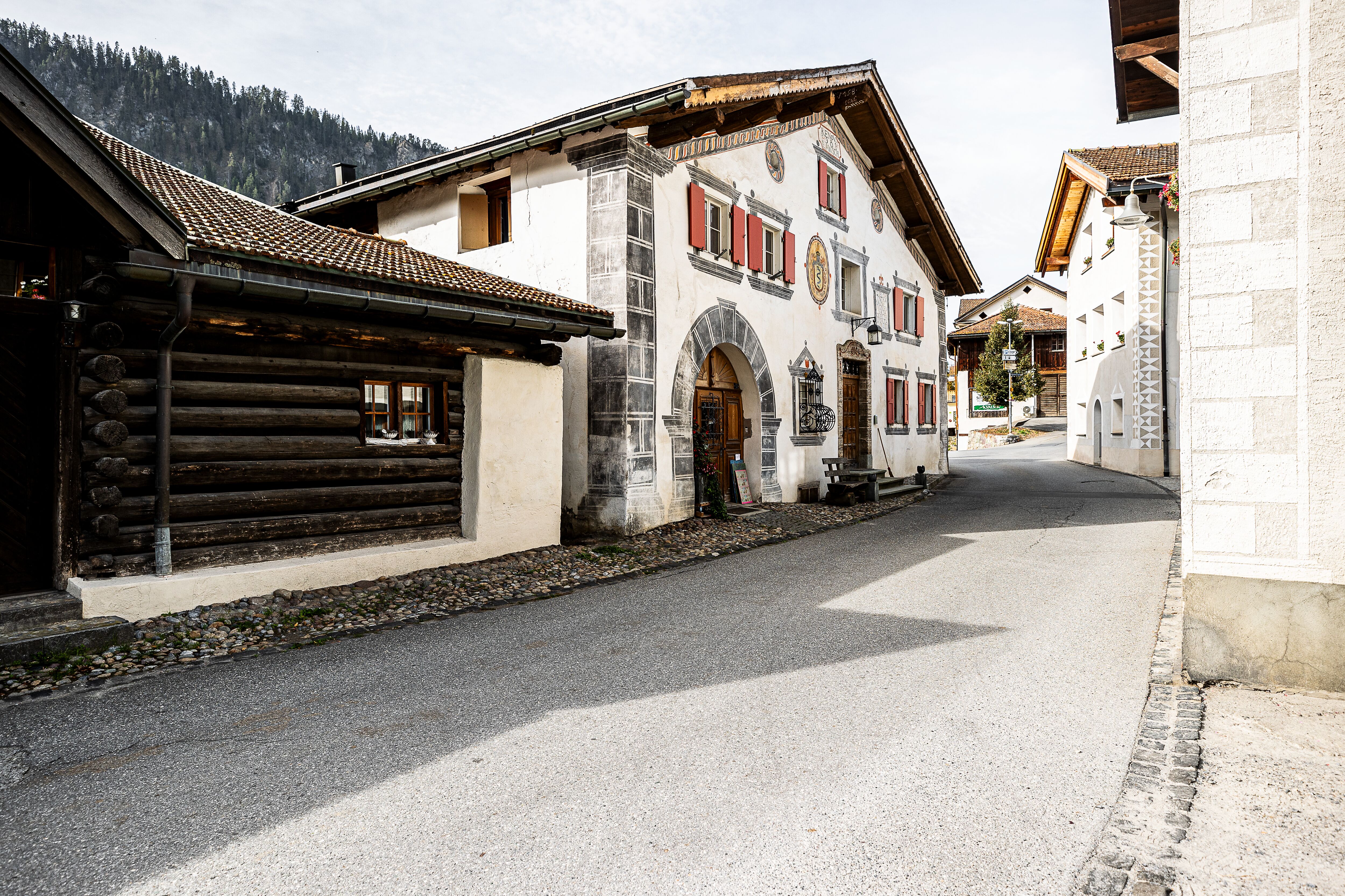 Engadinerhäuser in Filisur