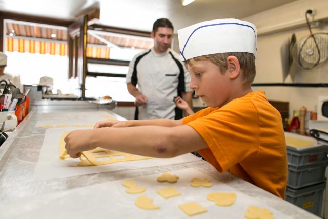 mys-Biscuits des petits-Pâtisserie_biscuits_des_petits_enfant_La_Nendette_2015