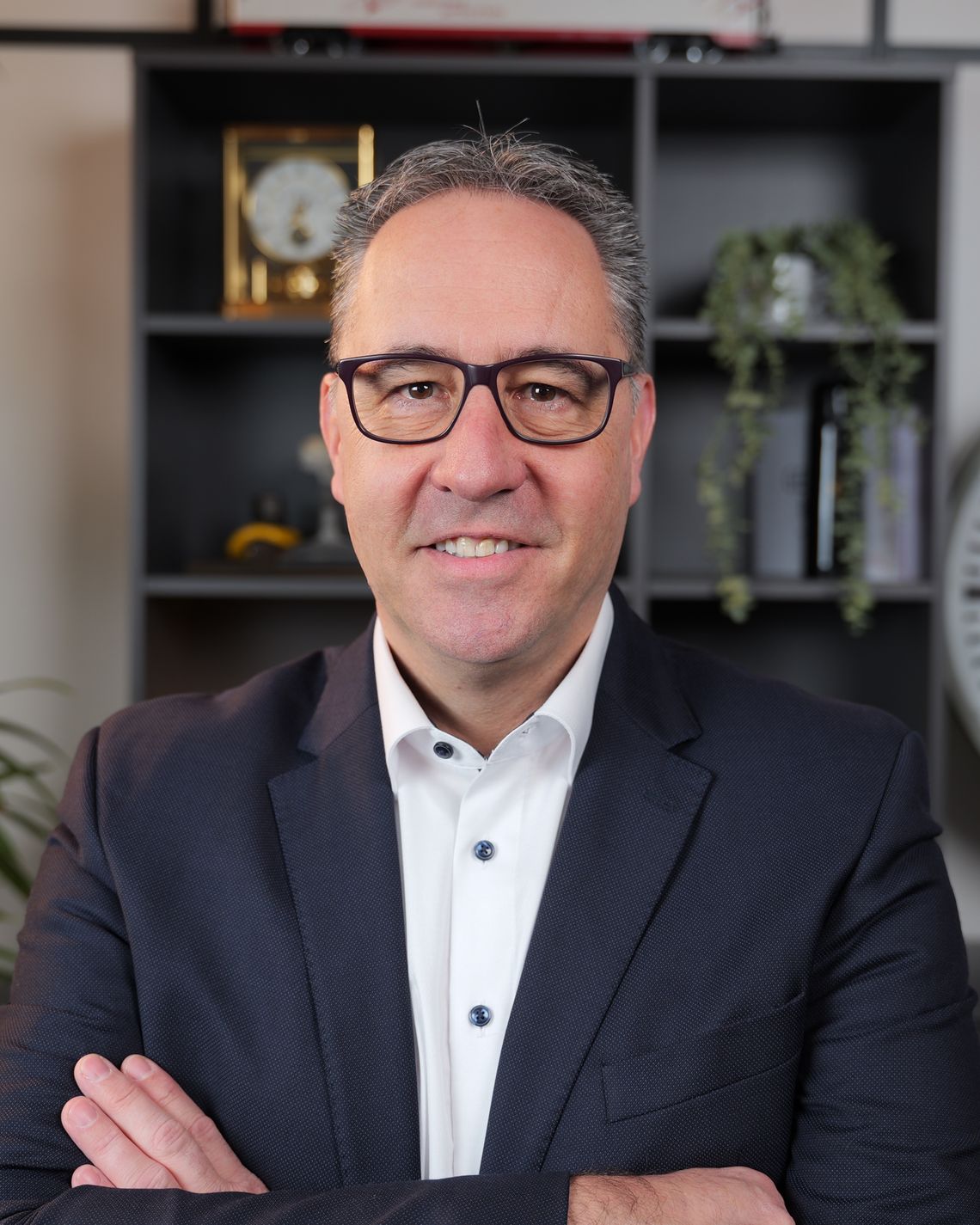 CEO Egon Gsponer CEO Egon Gsponer