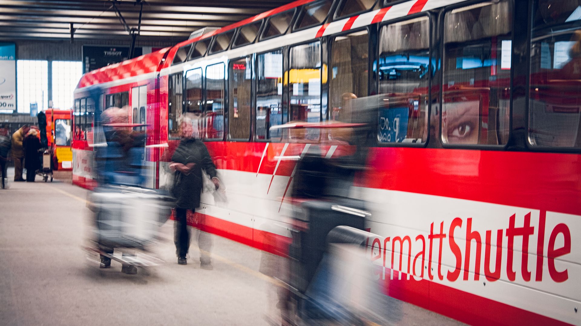 Navette Zermatt Shuttle à la gare de Zermatt