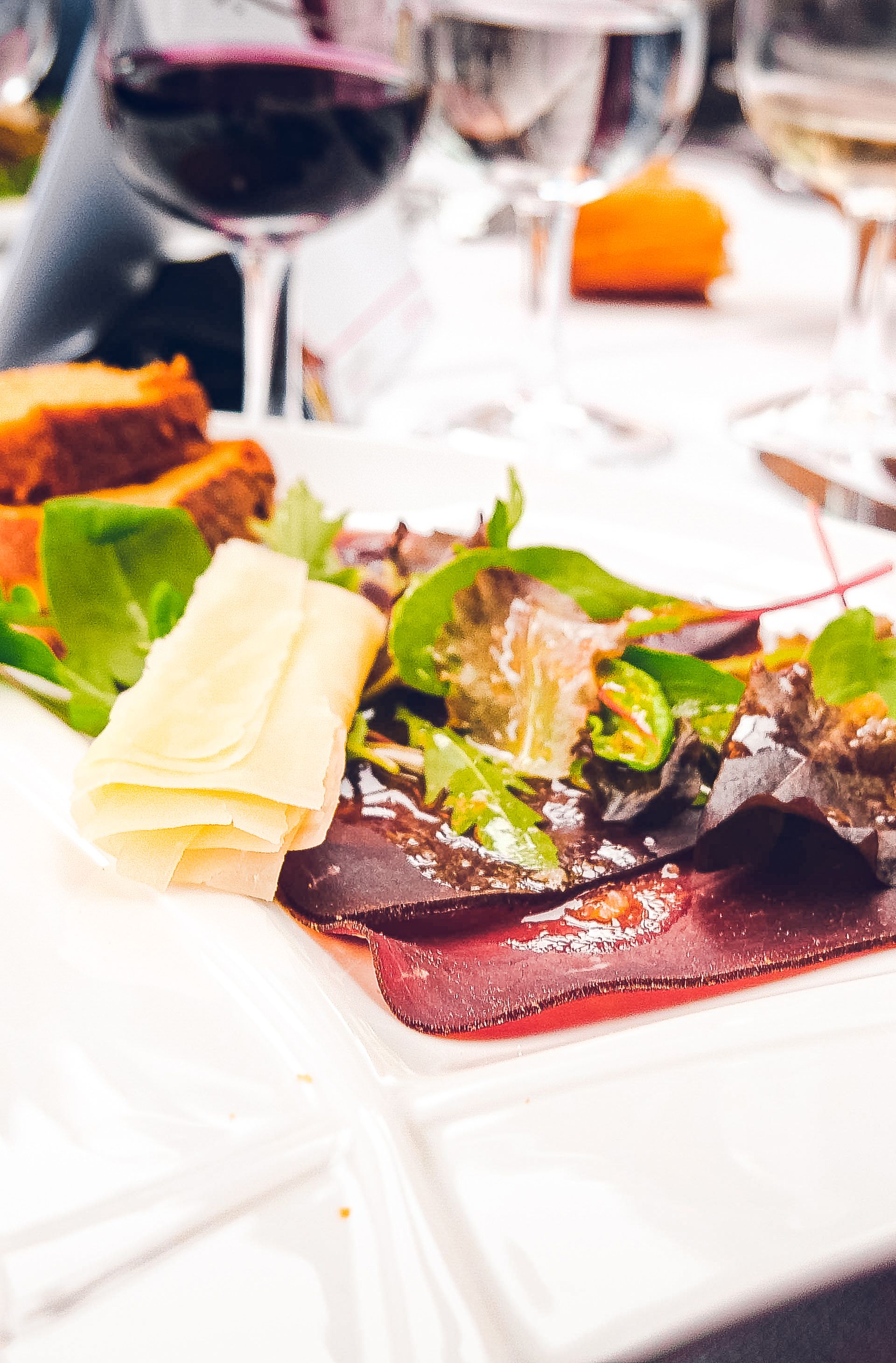 Appetizer Exquisite Travel and Dining Ride MGBahn