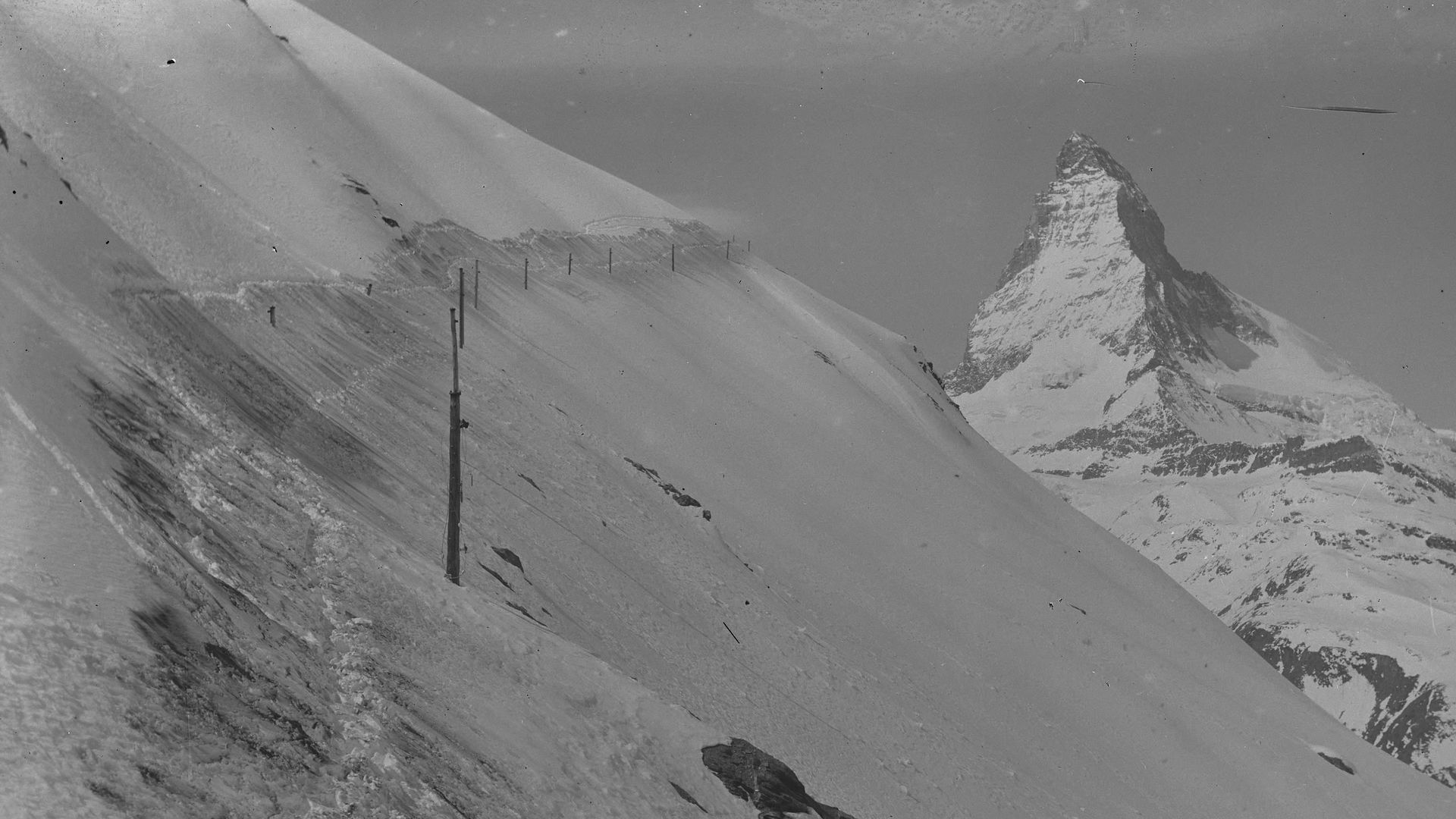 Riffelbord Header
