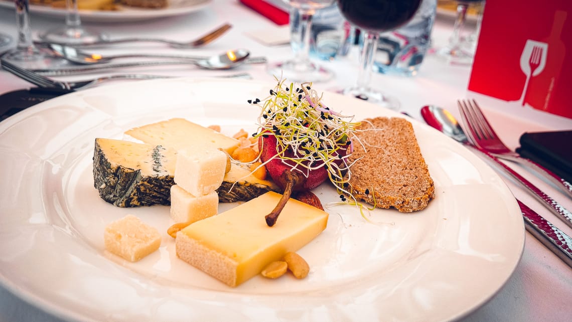 Cheese Plate Exquisite Travel and Dining Ride MGBahn Cheese Plate Exquisite Travel and Dining Ride MGBahn