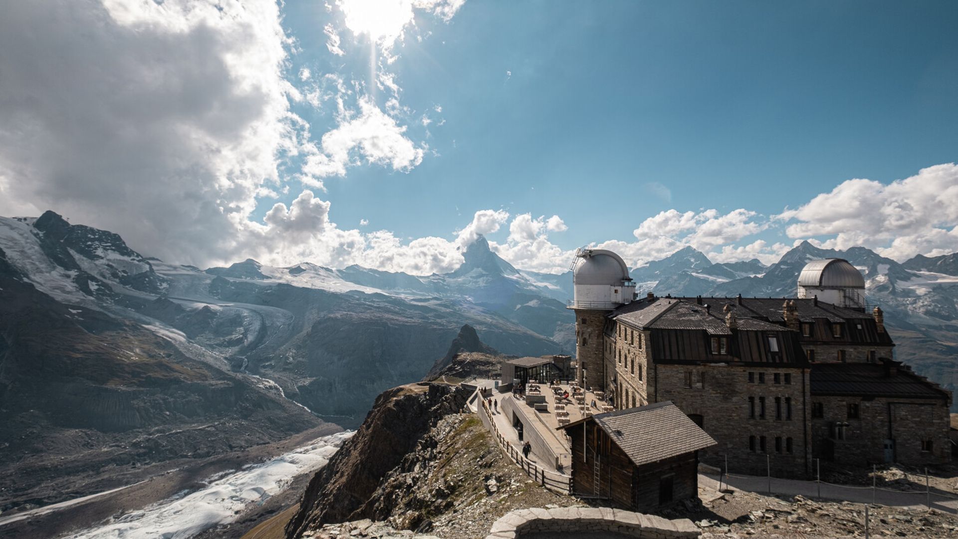 View of the Matterhorn and the Kulmhotel from the viewing platform
