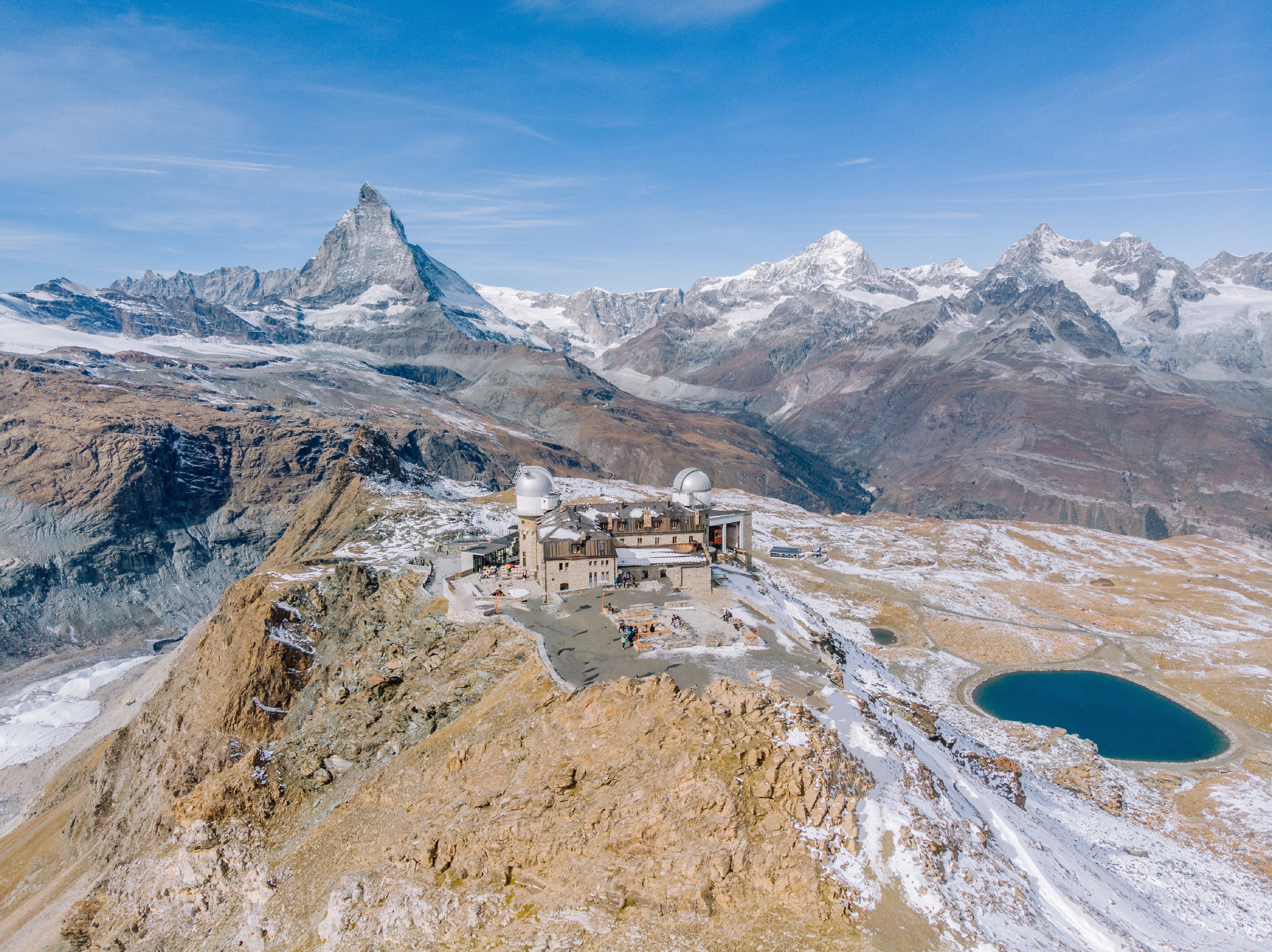 Drohnenaufnahme Gornergrat Frühling