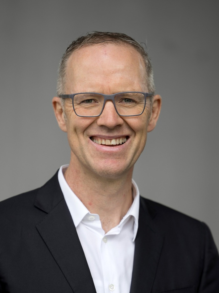 Head of Customer Service & Operations Ulrich Schäffeler