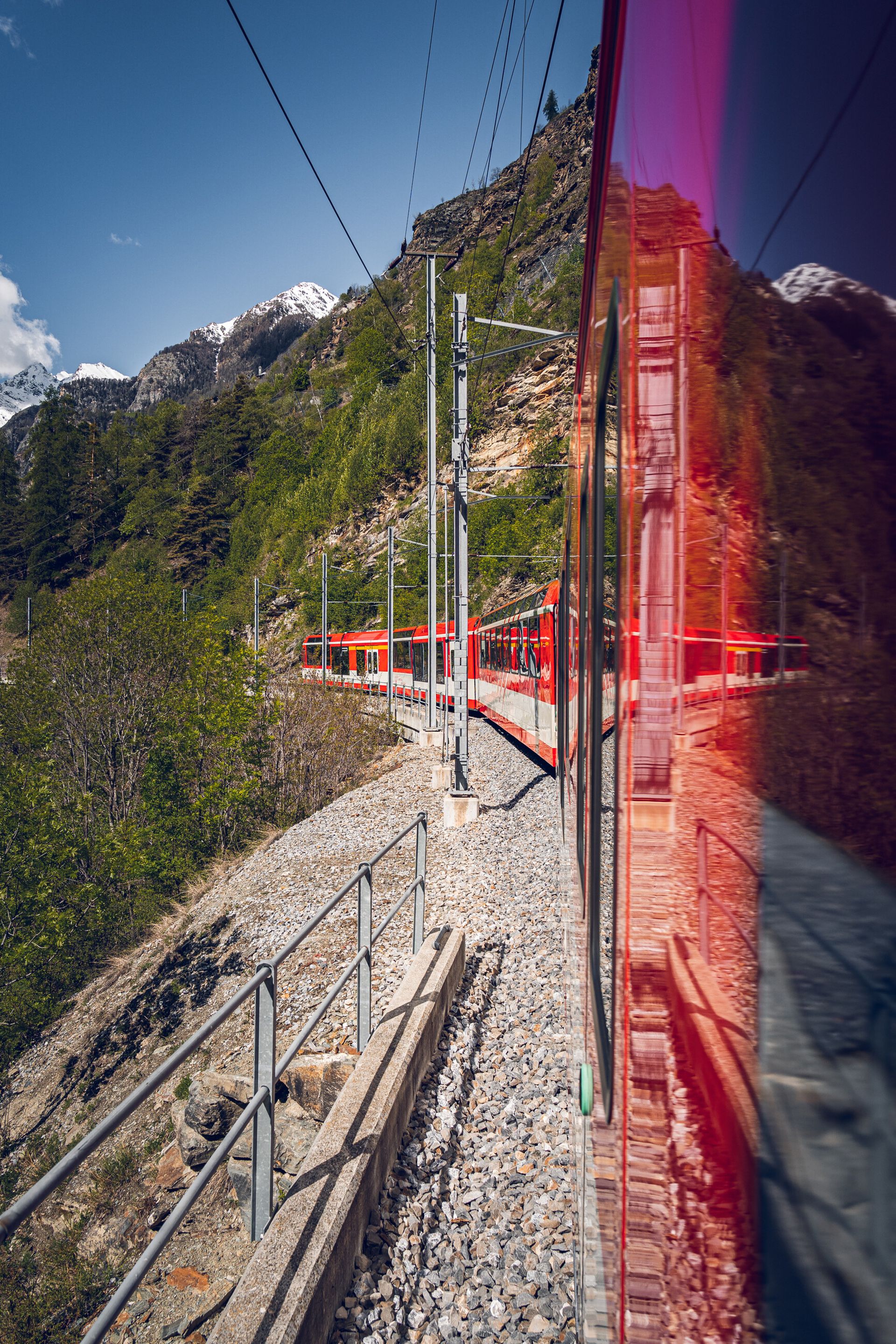 Matterhorn Gotthard Bahn en route pour Zermatt en été