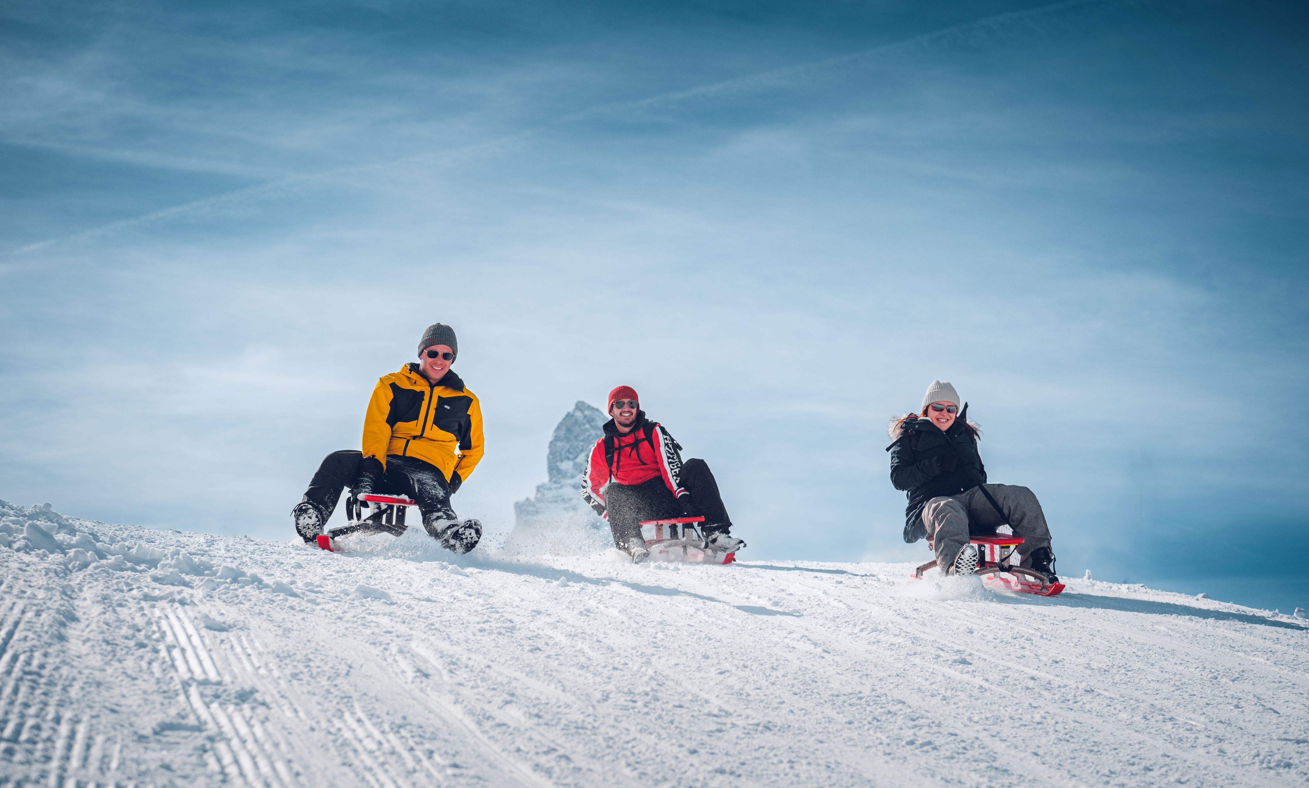 Schlitteln am Gornergrat, direkt vor dem Matterhorn