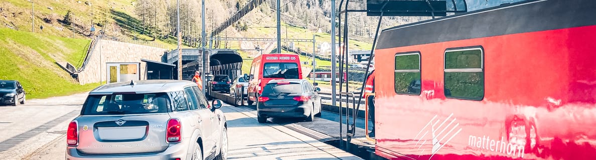 Ascent Oberwald Furka car transport in spring Ascent Oberwald Furka car transport in spring