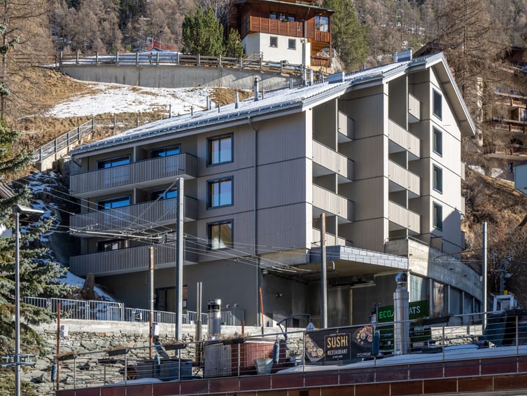 Gornerhaus nach Renovation, Zermatt