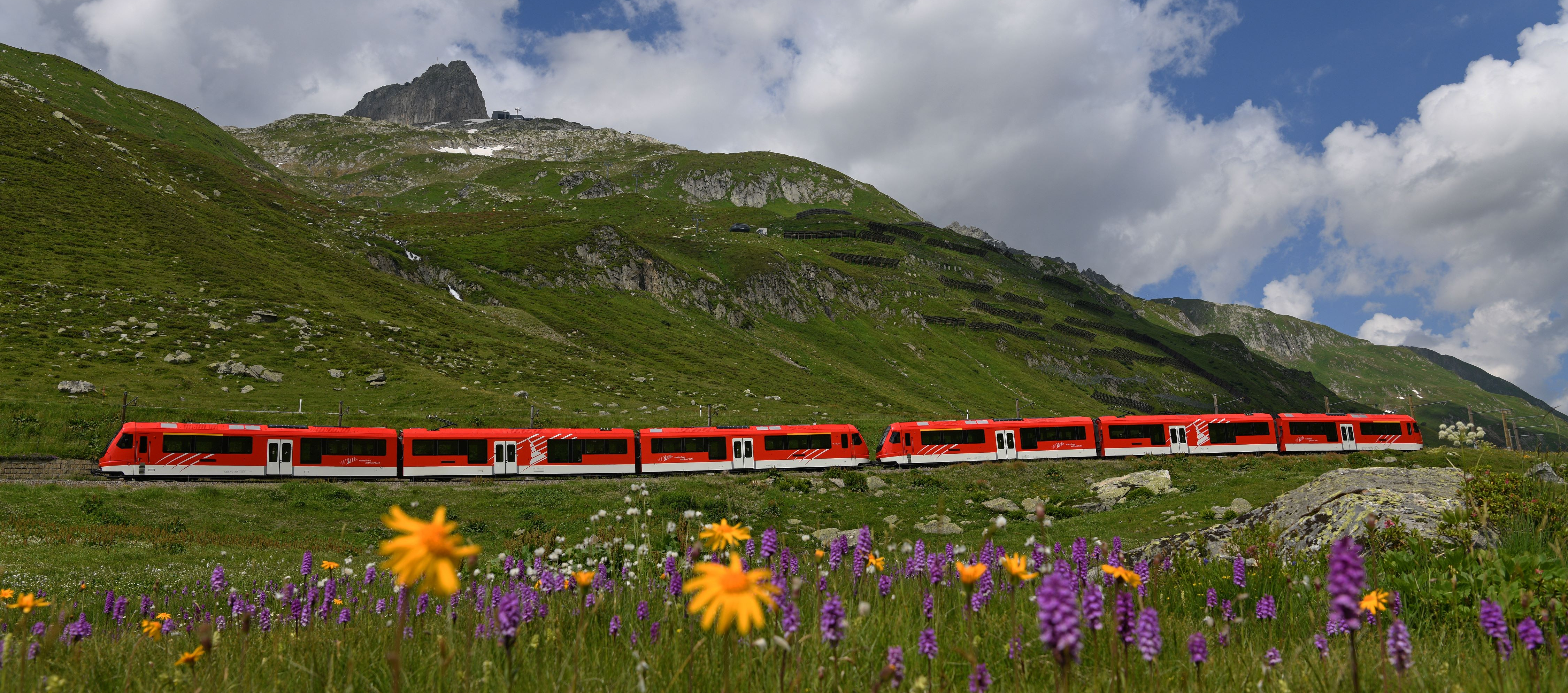 Orion du Matterhorn Gottthard Bahn, Oberalppass en été
