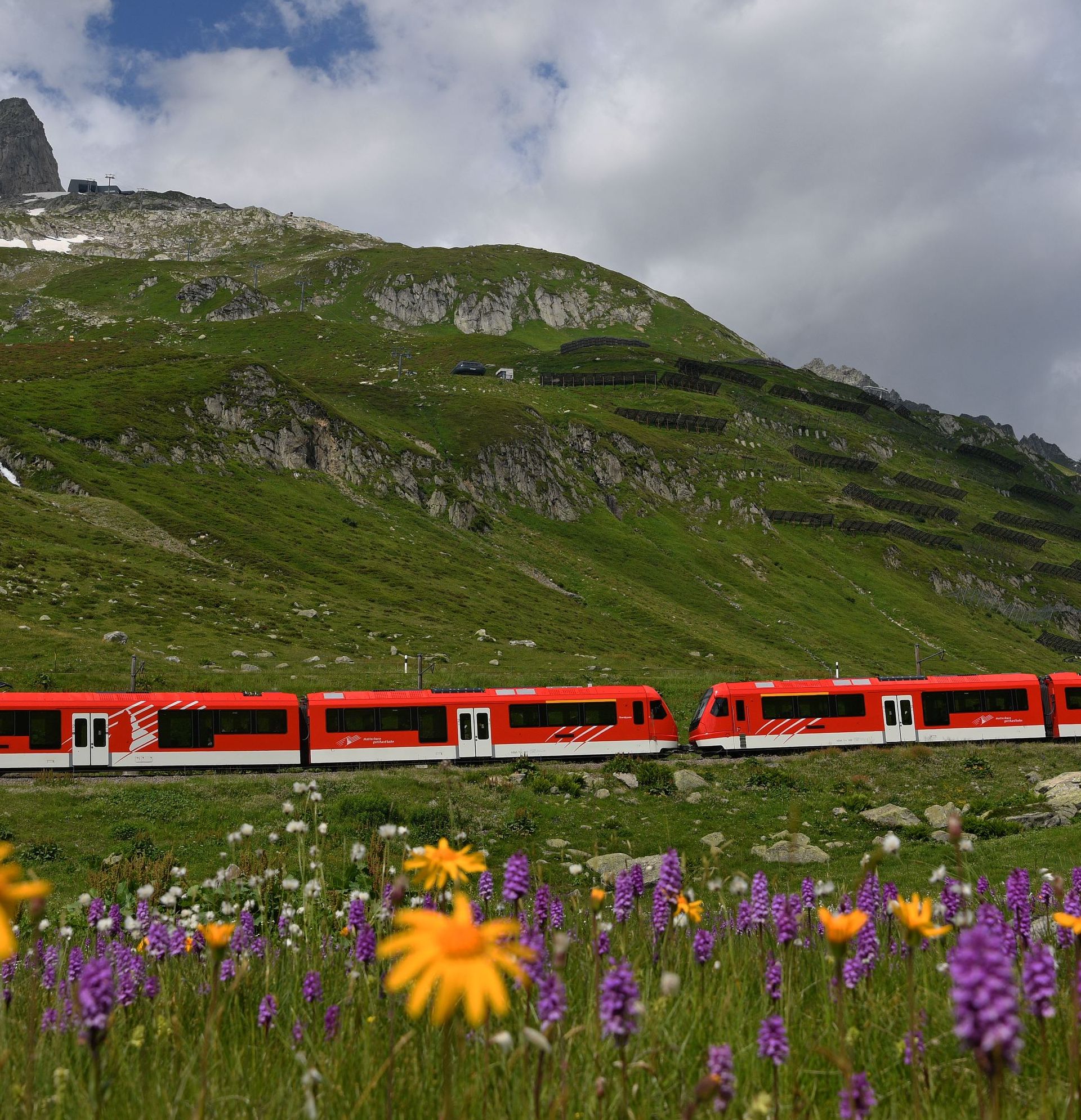 Orion du Matterhorn Gottthard Bahn, Oberalppass en été