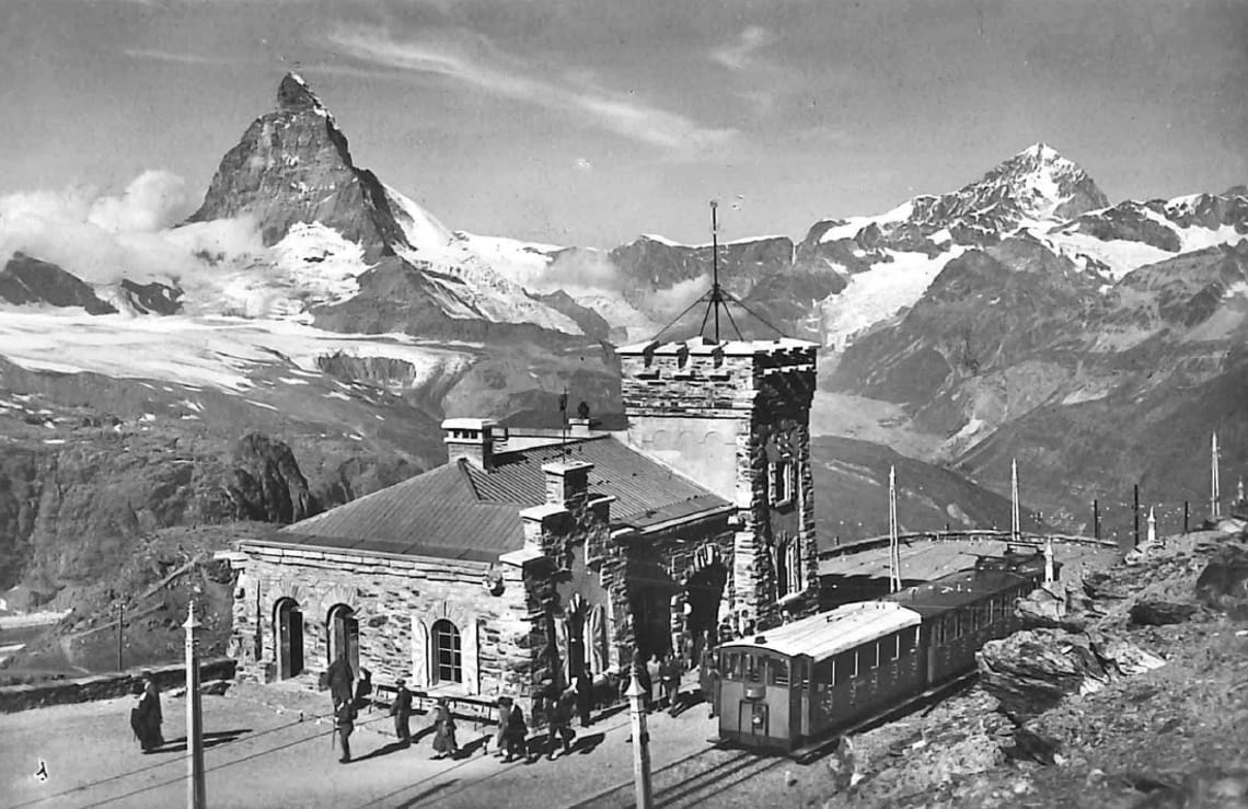 Arrêt du Gornergrat en été autour de 1900 Arrêt du Gornergrat en été autour de 1900, Zermatt, Suisse