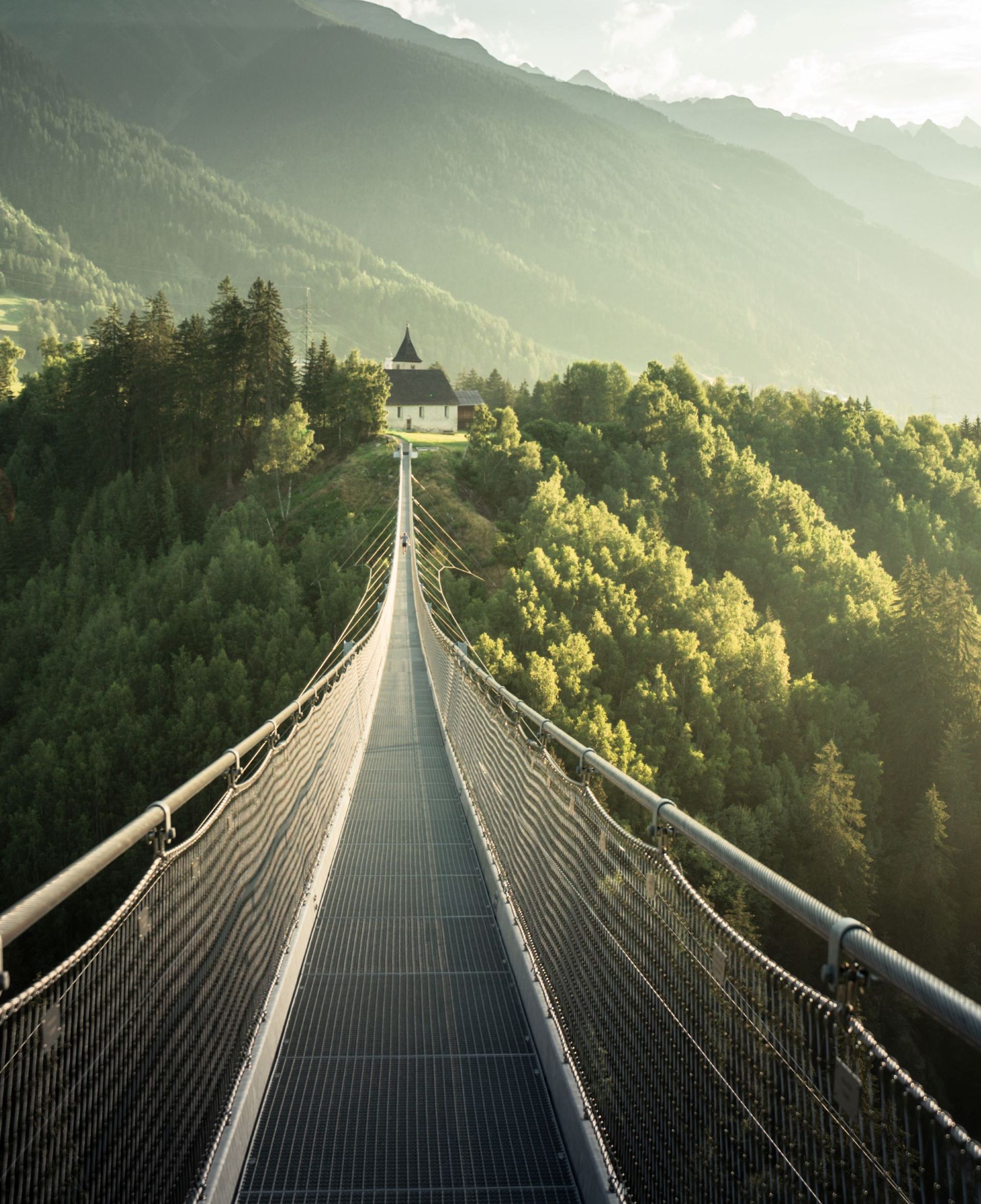 la pendenta- suspension bridge in Graubünden